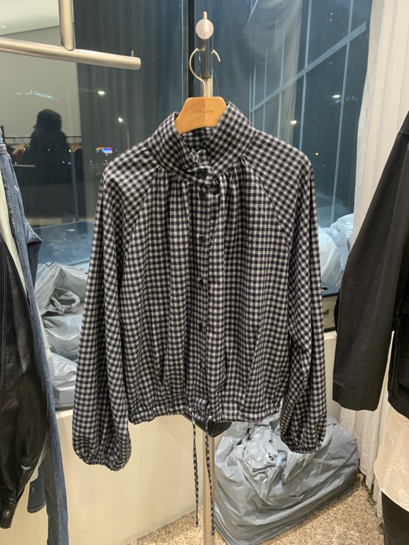 VAARA東大門直郵女裝新款熱賣時尚真品休閑襯衫蕾絲衫高領VAARA襯衫/蕾絲衫圖色3