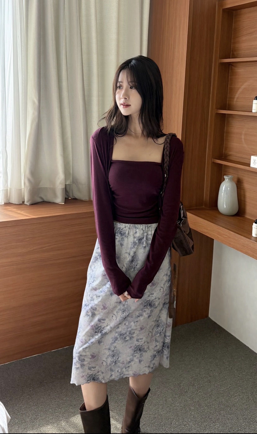 N.BROWN東大門直郵女裝新品熱賣人氣真品套裝含脖帶羊毛N.BROWN套裝