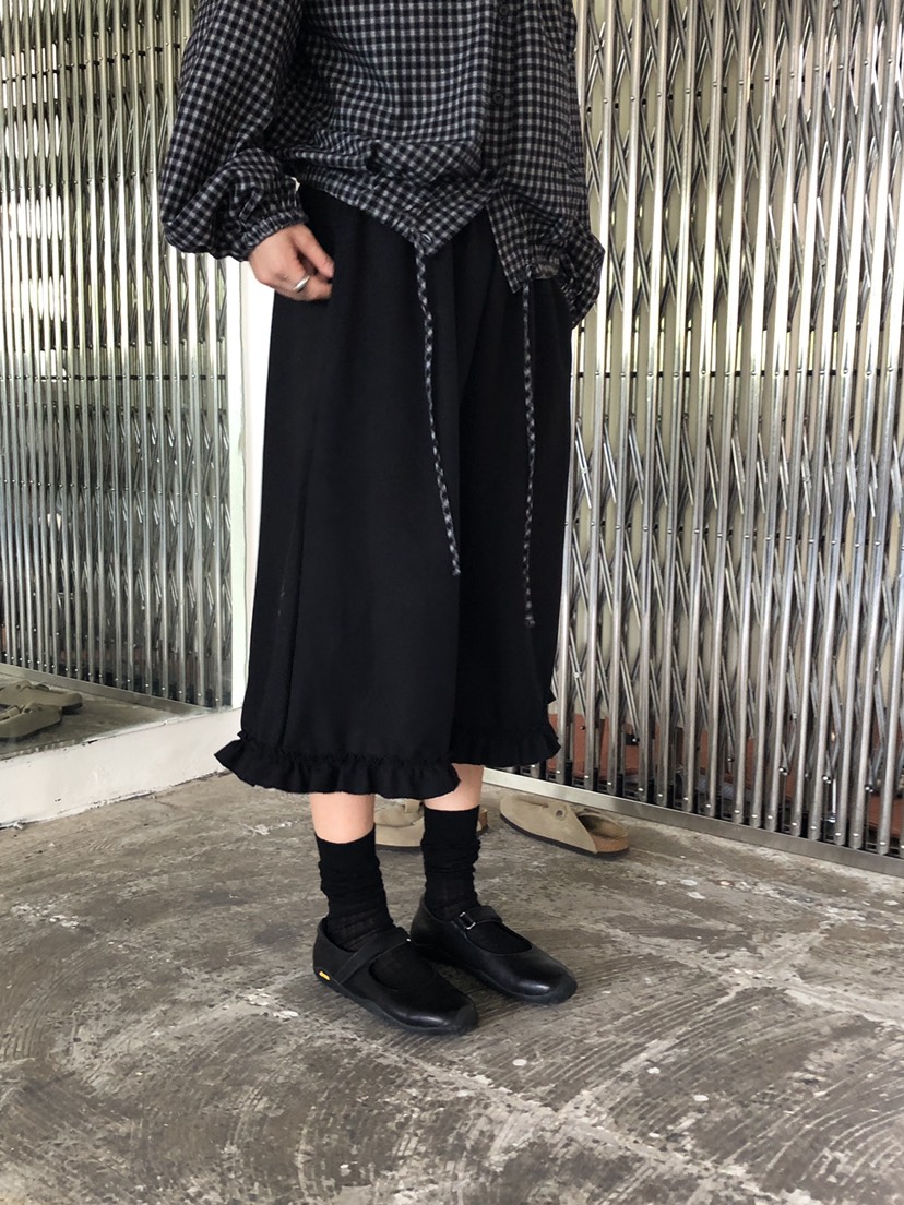 VAARA韓國代購女士新款熱賣人氣推薦時尚休閑真品短褲褶皺VAARA短褲