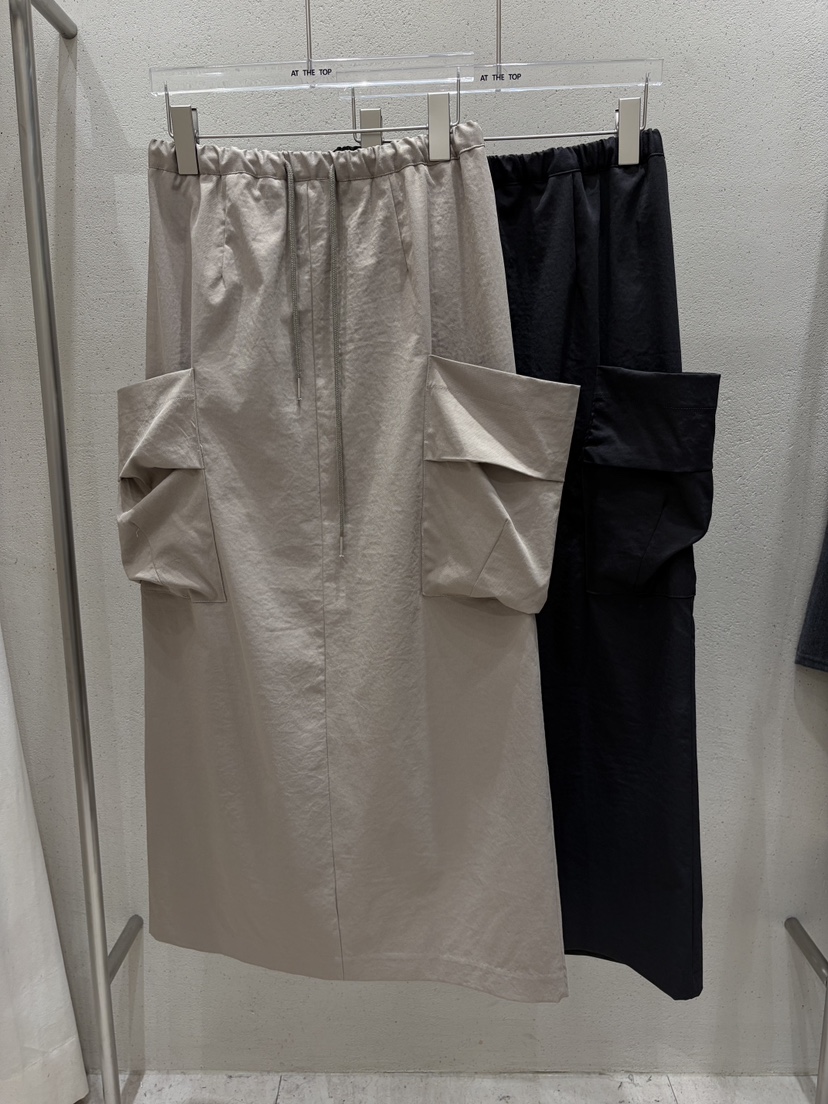 AT THE TOP韓國代購女士新款人氣推薦真品休閑熱賣長裙AT THE TOP長裙圖色2左二色
