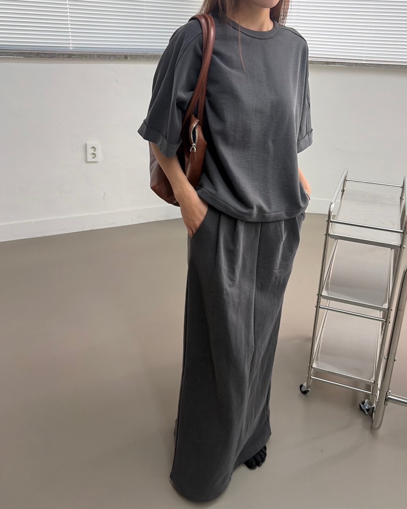 AT THE TOP東大門代購女裝新品真品時尚休閑推薦熱賣長裙AT THE TOP長裙