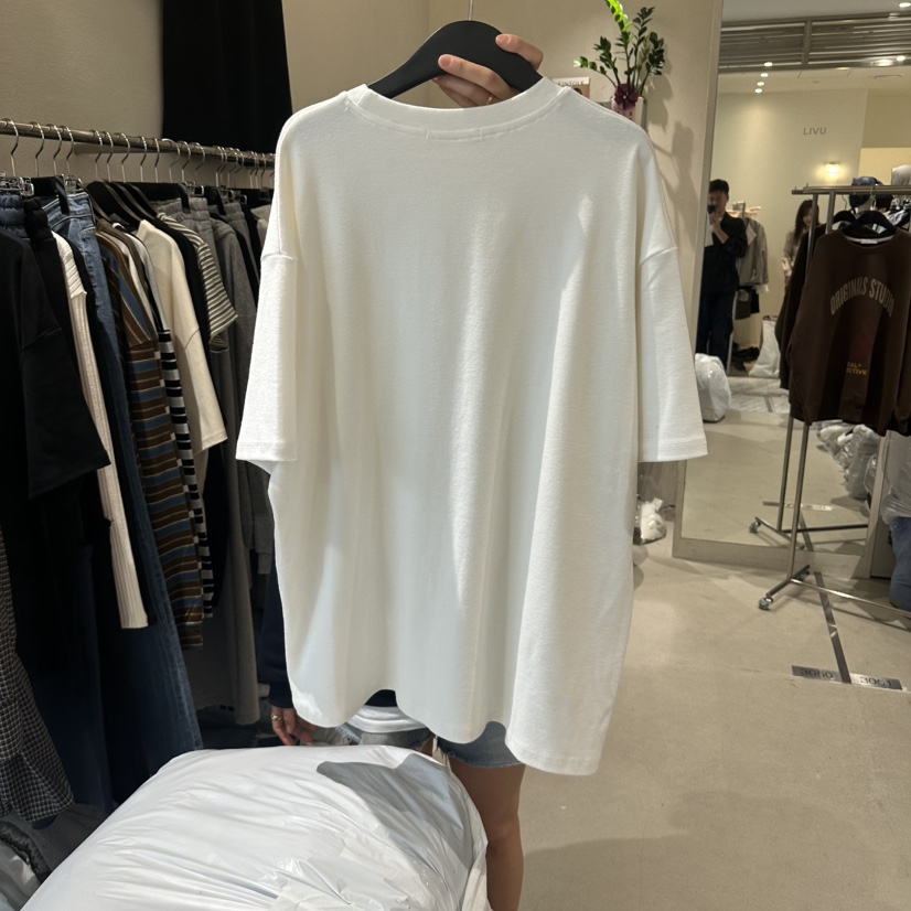 LIVU/MEMO CLASSIC東大門直郵女裝新品推薦休閑真品T恤LIVU/MEMO CLASSICT恤