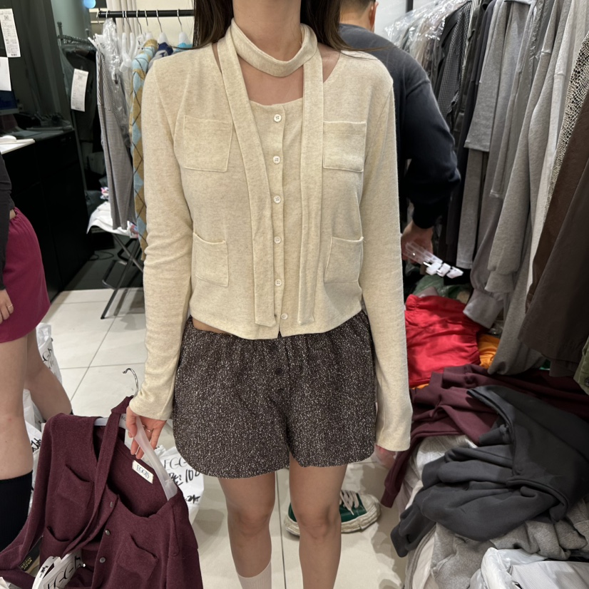 EGG IS東大門實拍女裝新品休閑人氣真品推薦時尚開衫含圍巾EGG IS開衫圖色1
