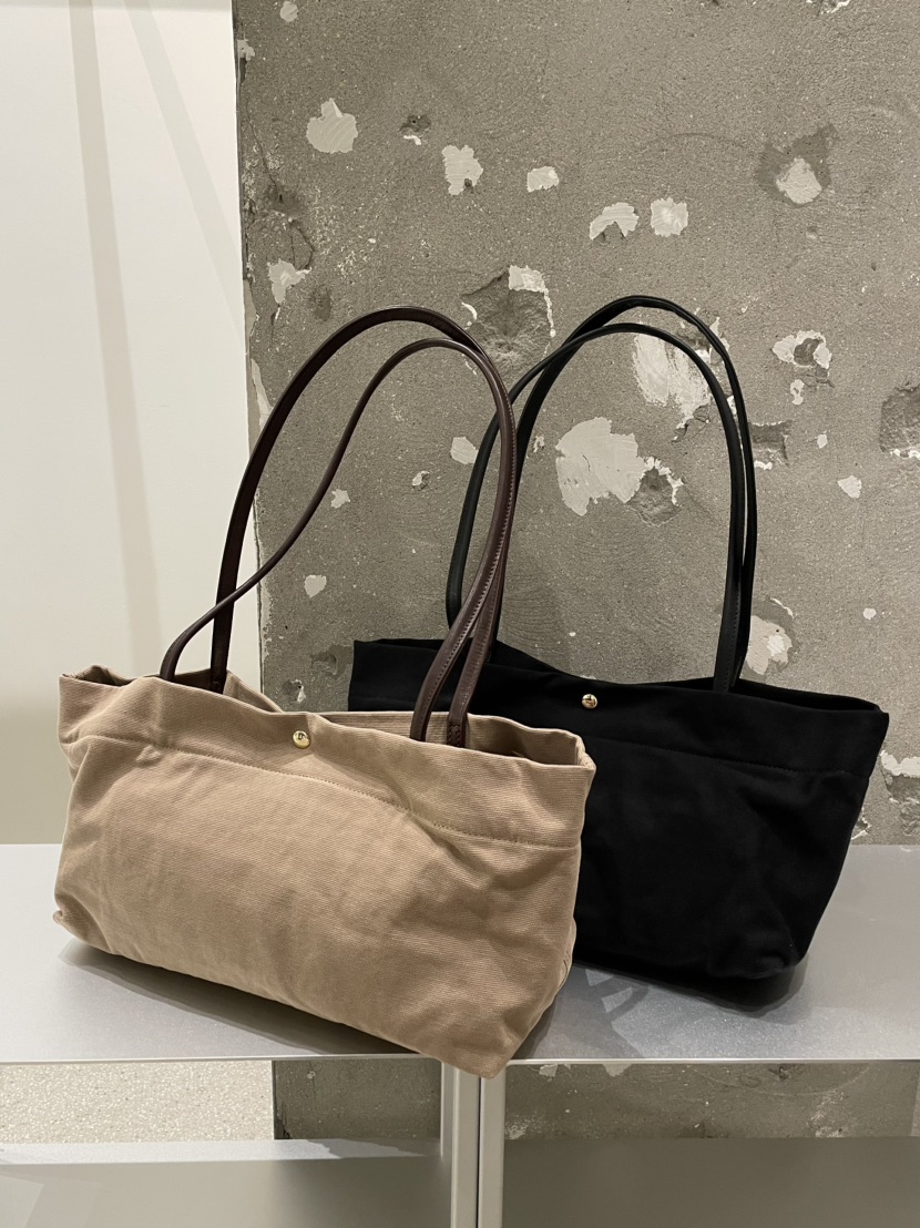 MUCH MORE/JACKPOT東大門實拍女士新款熱賣單肩斜跨包含小包MUCH MORE/JACKPOT單肩/斜跨包