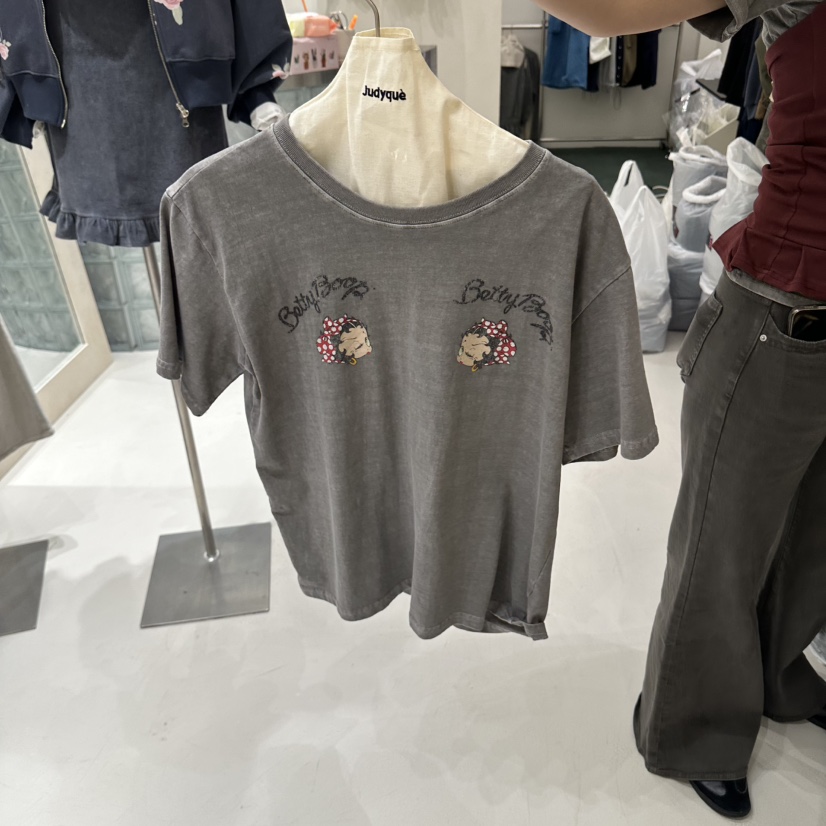 JUDYQUE東大門代購女士新款真品熱賣時尚人氣推薦休閑T恤JUDYQUET恤圖色3