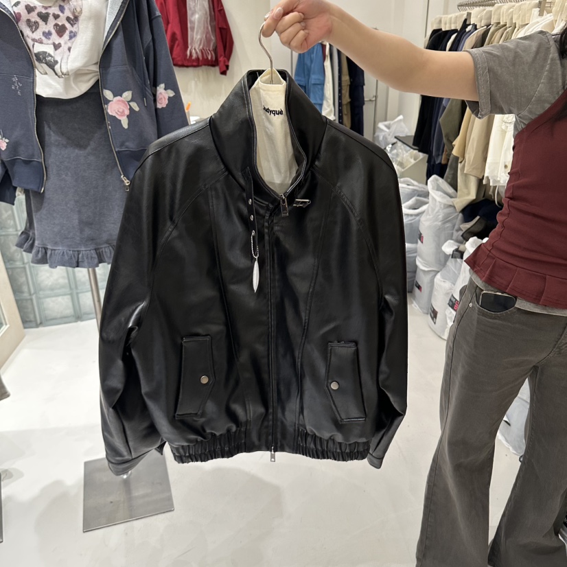 JUDYQUE韓國代購女士新款真品休閑人氣熱賣時尚推薦皮衣鴨絨JUDYQUE皮衣圖色2黑色