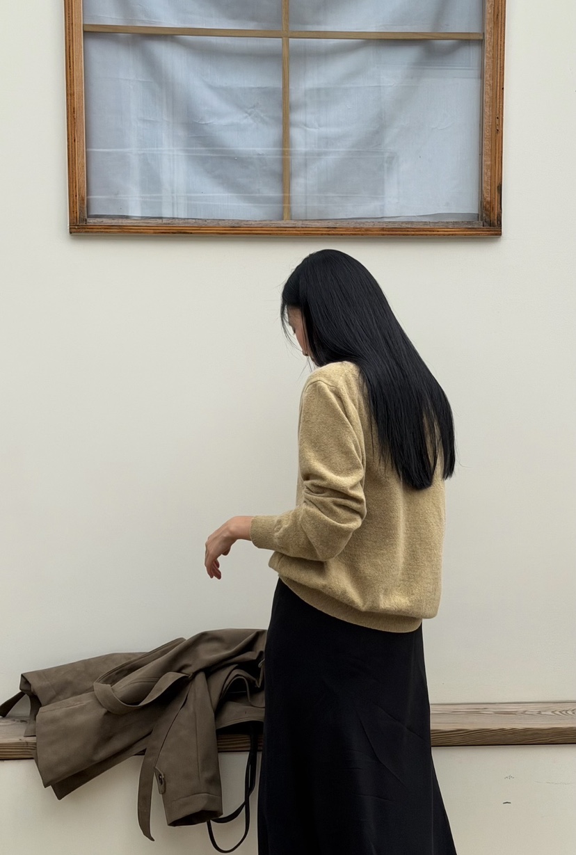 AMY GRACE-A東大門直郵女士新款推薦針織衫不含內搭浣熊AMY GRACE針織衫