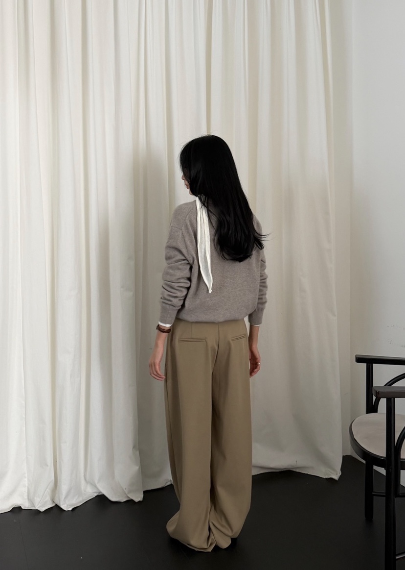 AMY GRACE-A東大門直郵女士新款推薦針織衫不含內搭浣熊AMY GRACE針織衫