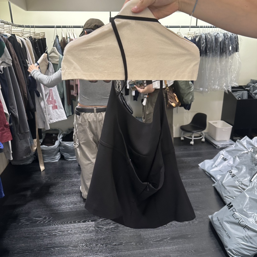 TOMGIRL東大門直郵女裝新品時尚真品人氣吊帶背心不含內搭TOMGIRL吊帶/背心