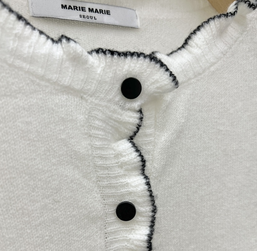 MARIE MARIE東大門實拍女裝新款熱賣推薦真品針織衫荷葉邊MARIE MARIE針織衫