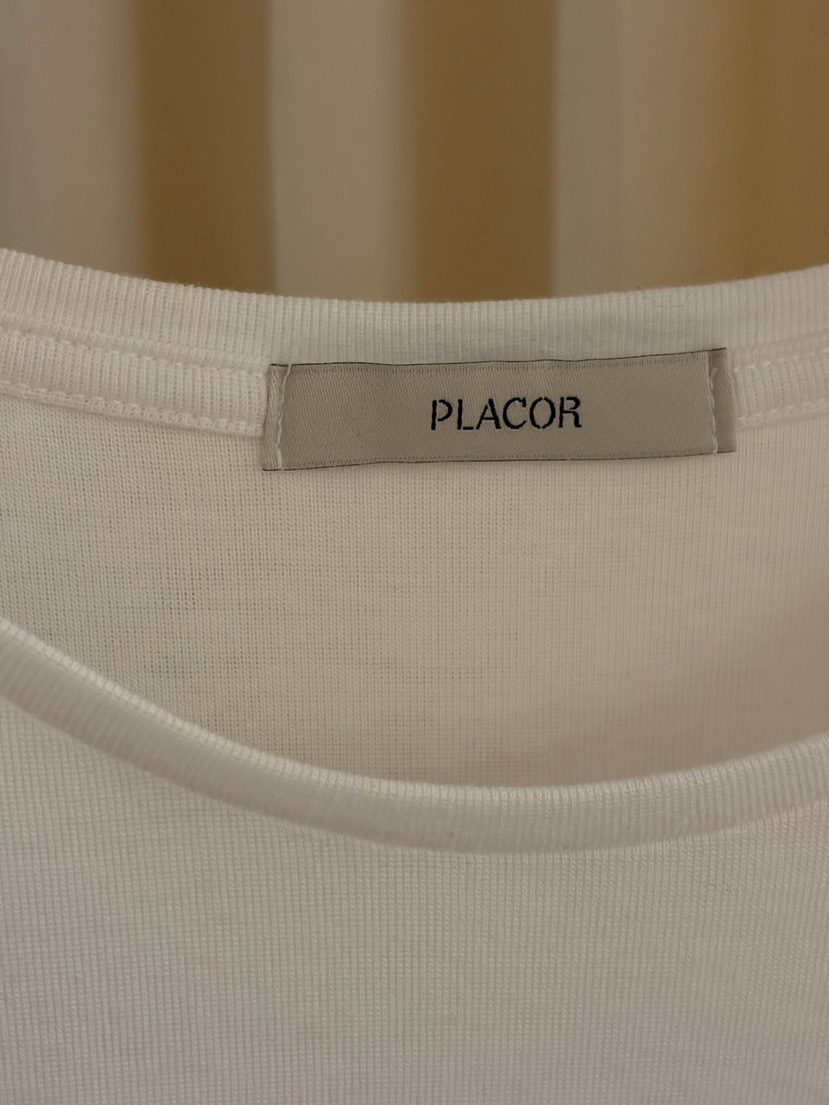 REGULARLY/PLACOR東大門代購女裝新款推薦人氣時尚真品T恤REGULARLY/PLACORT恤