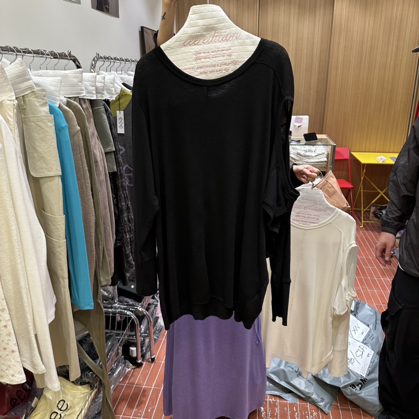 EEE東大門代購女裝新款人氣推薦休閑真品熱賣時尚長袖T恤EEE長袖T恤圖色2