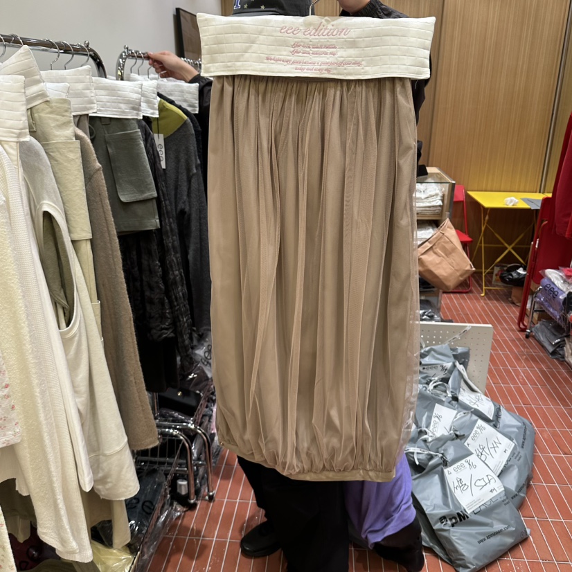 EEE韓國代購女士新款人氣熱賣真品休閑推薦時尚長裙EEE長裙圖色1