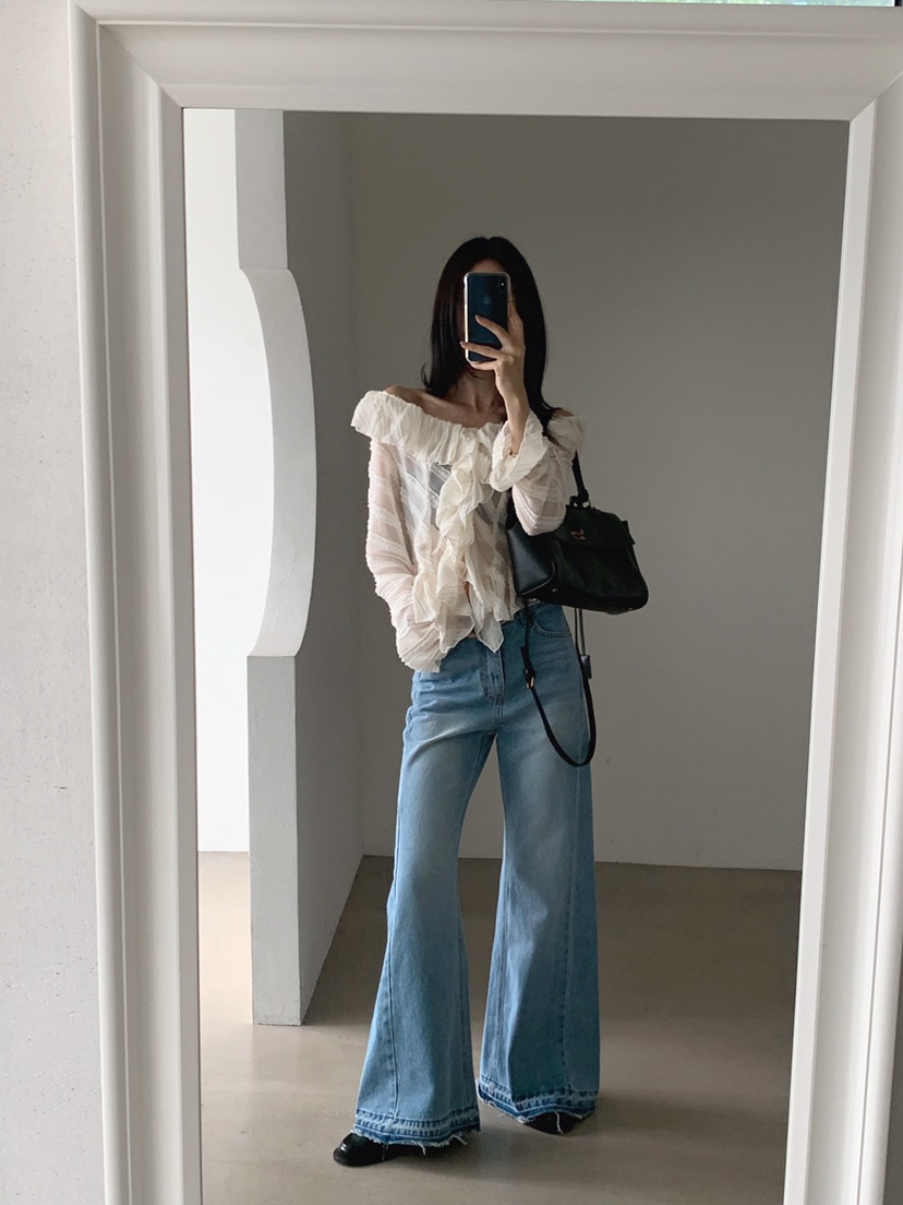 VERANDA韓國代購女裝新品真品時尚推薦襯衫蕾絲衫不對稱褶邊VERANDA襯衫/蕾絲衫