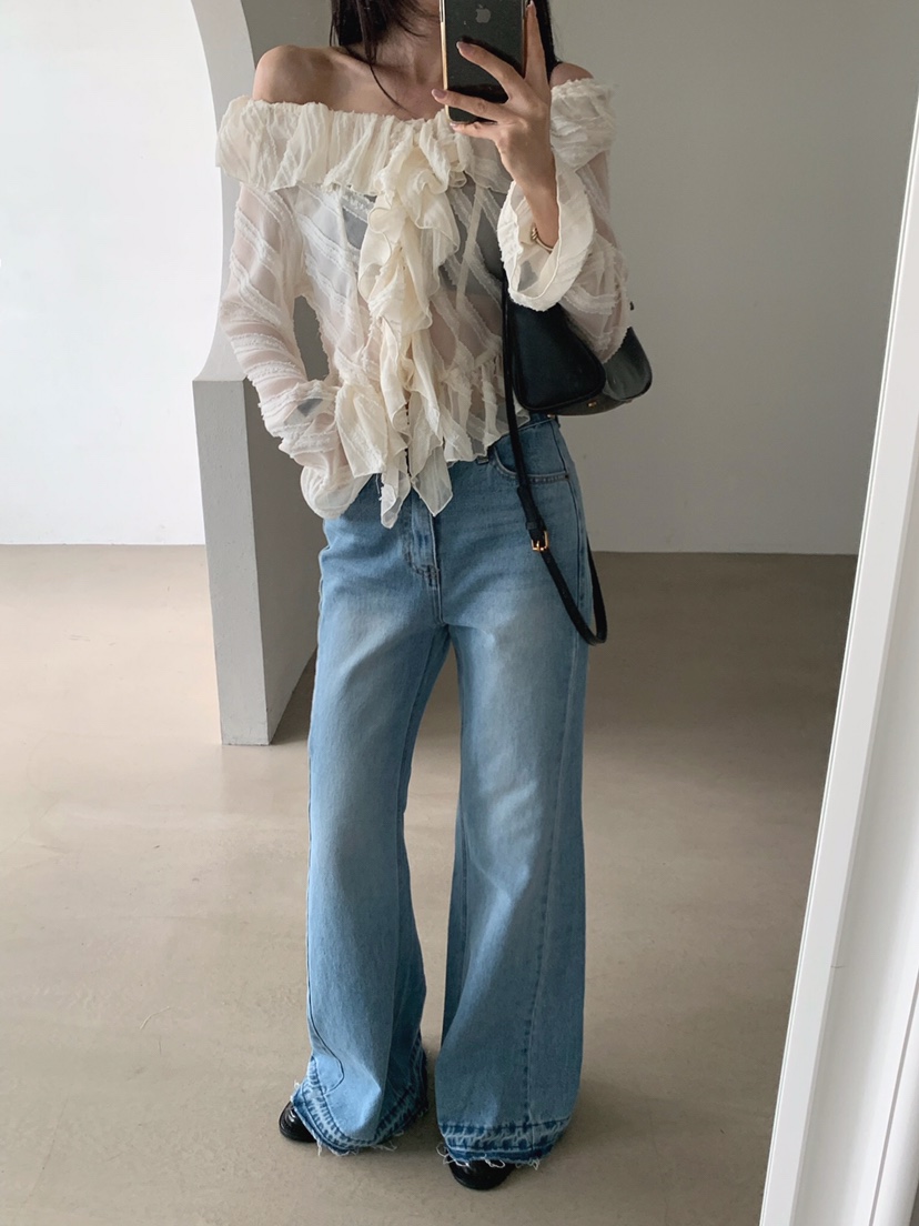 VERANDA韓國代購女裝新品真品時尚推薦襯衫蕾絲衫不對稱褶邊VERANDA襯衫/蕾絲衫