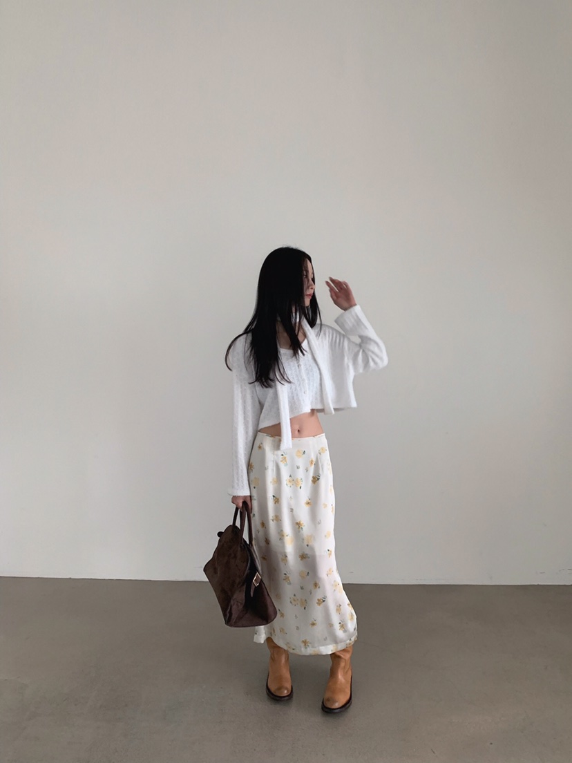 VERANDA東大門實拍女裝新品人氣熱賣真品推薦時尚長裙花朵緞VERANDA長裙
