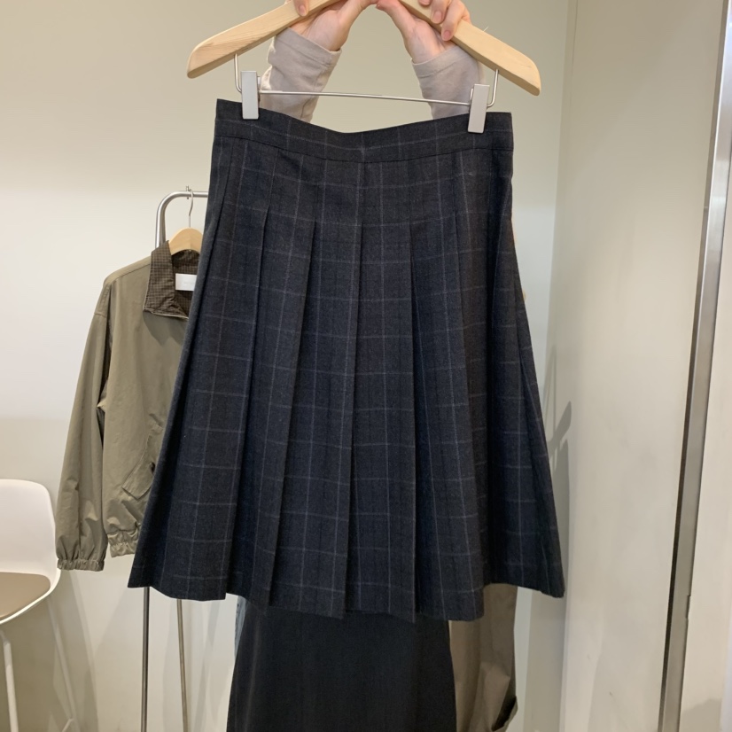 OUTRENE東大門直郵女裝新款熱賣時尚推薦真品半身裙中短裙OUTRENE半身裙/中短裙圖色1墨