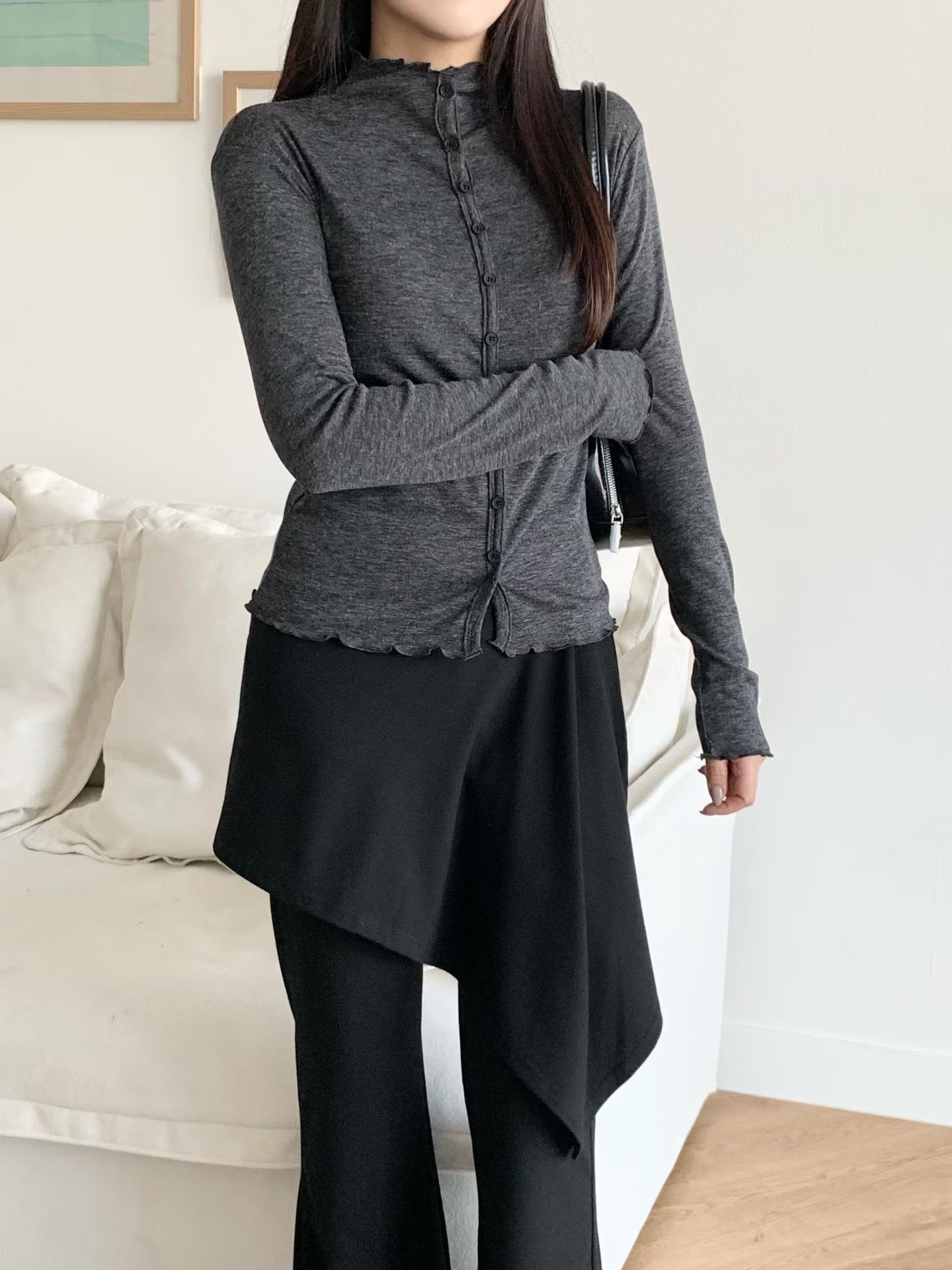 BRAND MARKET-브랜드마켓-T韓國代購女士新品真品長袖T恤高領紐扣BRAND MARKET-2件起長袖T恤