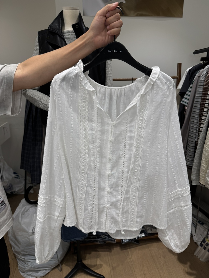 BIEN GARDER東大門實拍女士新款真品人氣時尚襯衫蕾絲衫BIEN GARDER襯衫/蕾絲衫圖色1
