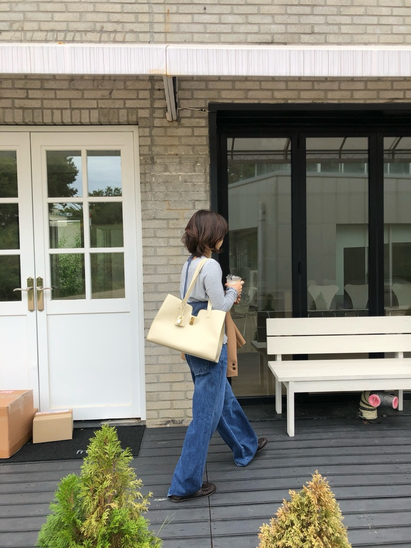 ERUME東大門實拍女士新款推薦熱賣休閑人氣時尚真品長袖T恤ERUME長袖T恤