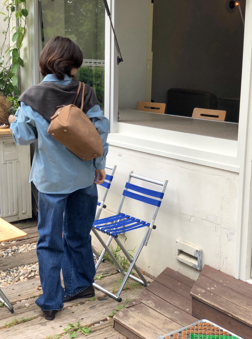 ERUME東大門實拍女士新款人氣時尚休閑推薦襯衫蕾絲衫燈芯絨ERUME襯衫/蕾絲衫