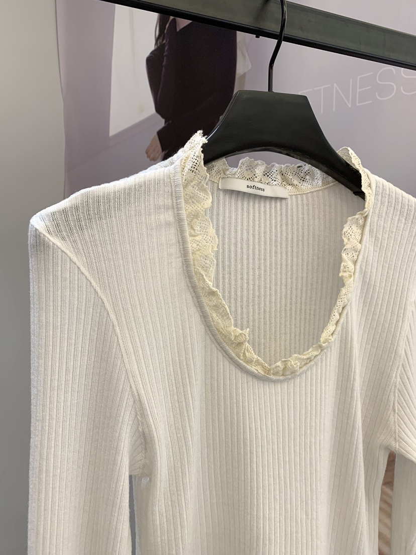 SOFTNESS韓國代購女裝新款推薦休閑真品時尚長袖T恤U領蕾絲Softness/Cosmic長袖T恤
