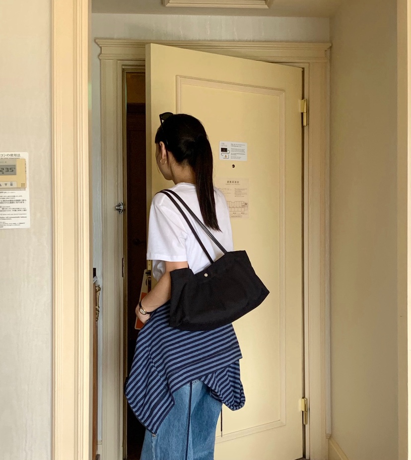 空韓國直郵女裝新品時尚真品休閑熱賣人氣推薦T恤空T恤