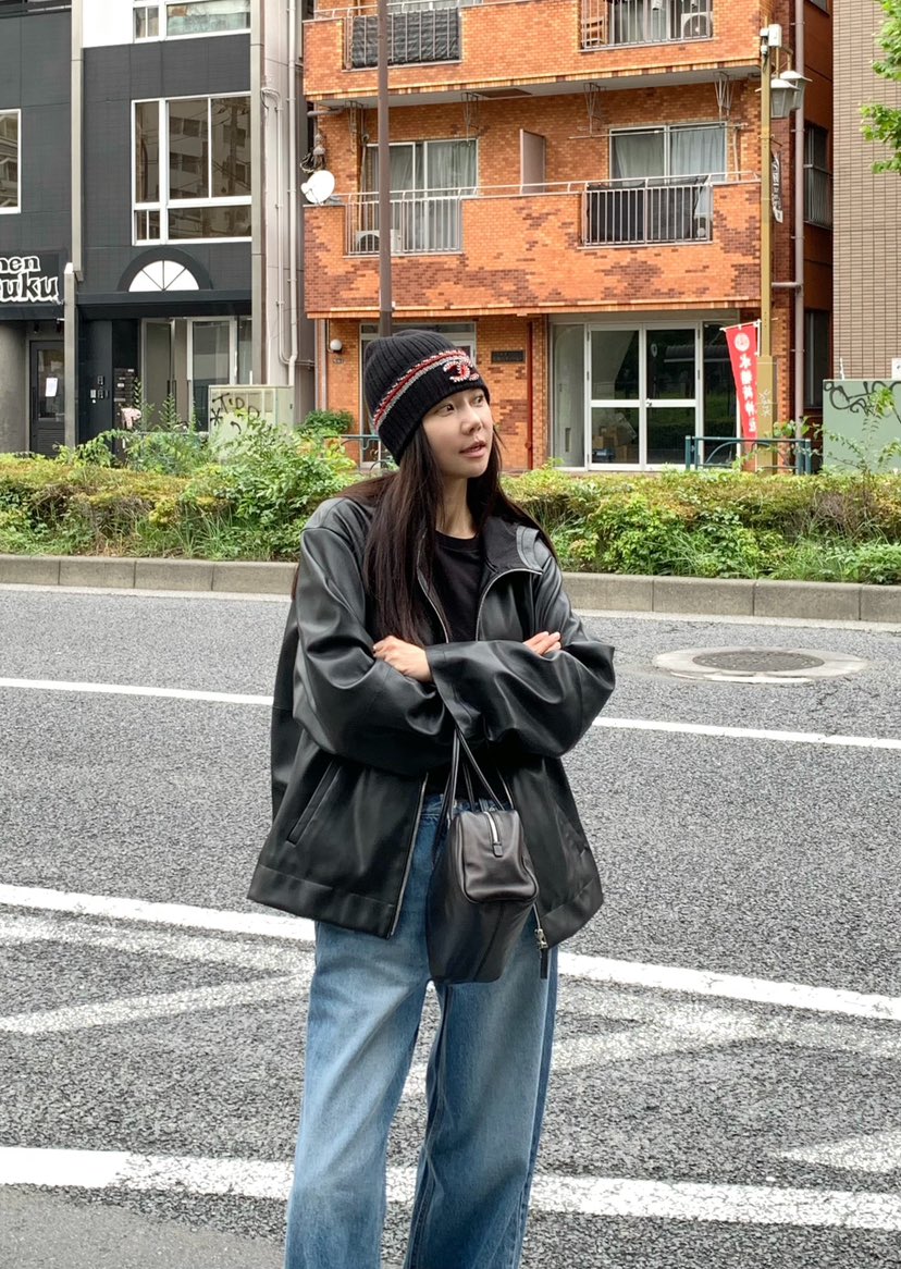 空韓國直郵女士新品休閑熱賣真品推薦時尚皮衣連帽衫皮革空皮衣