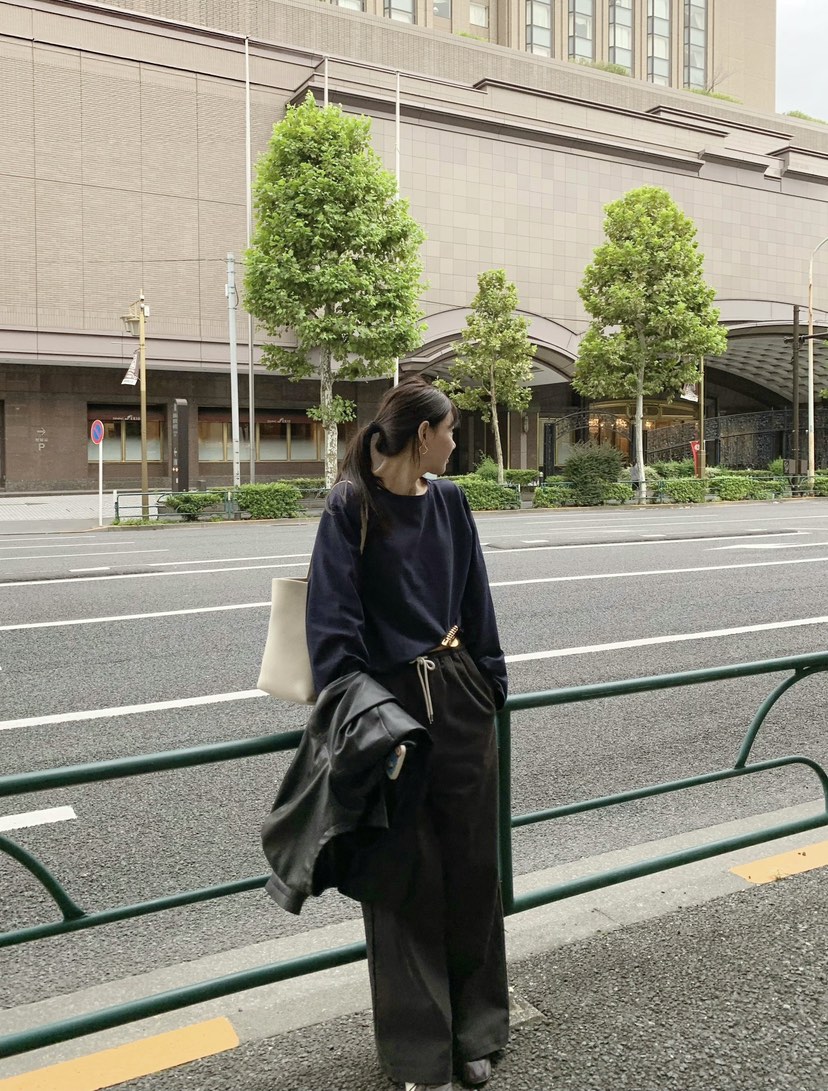空東大門實拍女裝新品推薦時尚休閑人氣真品熱賣長袖T恤空長袖T恤