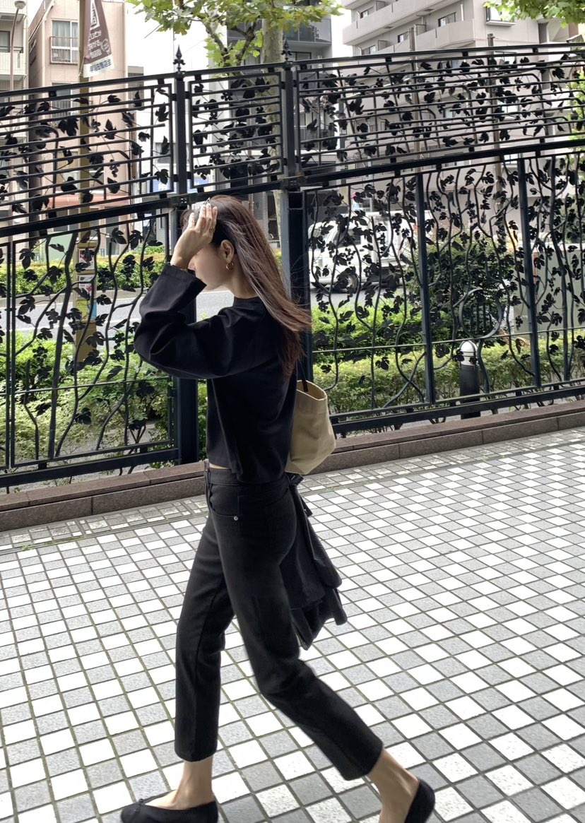 空東大門實拍女裝新品推薦時尚休閑人氣真品熱賣長袖T恤空長袖T恤