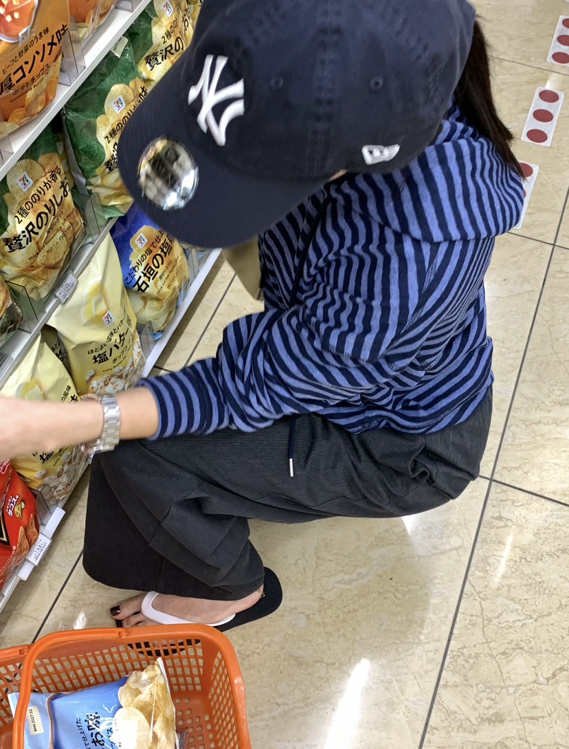 空韓國直郵女士新品熱賣休閑人氣時尚真品衛衣拉鏈連帽衫空衛衣