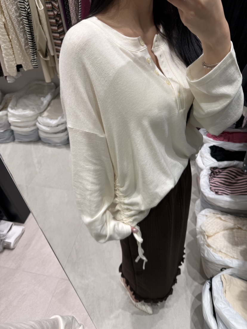 RUNWAY-런웨이韓國直郵女士新品真品時尚熱賣休閑長袖T恤RUNWAY長袖T恤