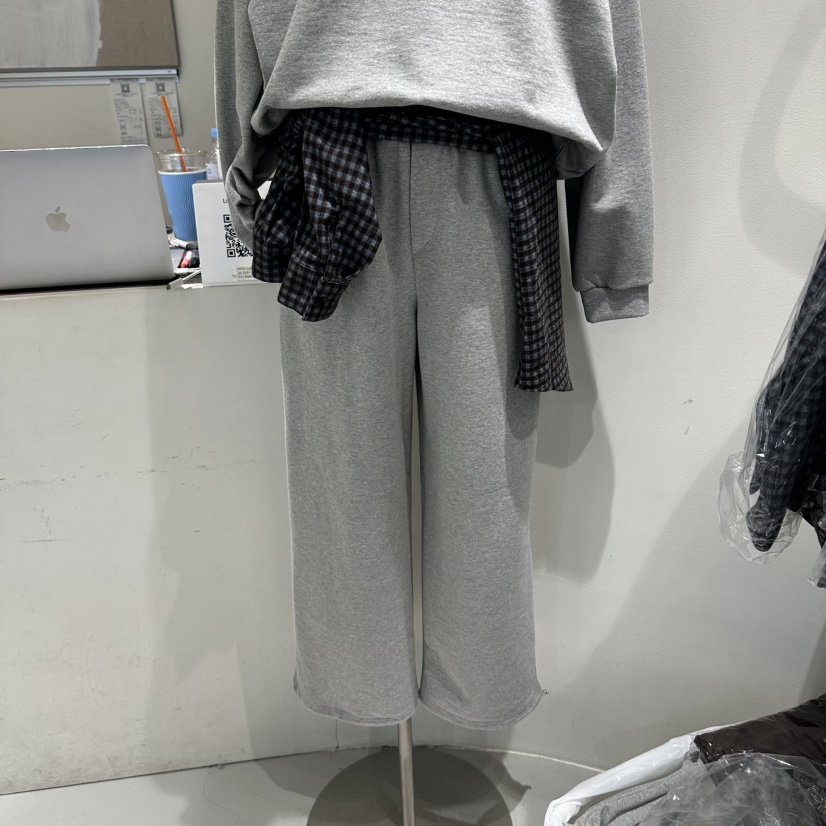 LORING RE I東大門實拍女裝新款熱賣真品推薦休閑休閑褲LORING RE-I/BARE休閑褲圖色1