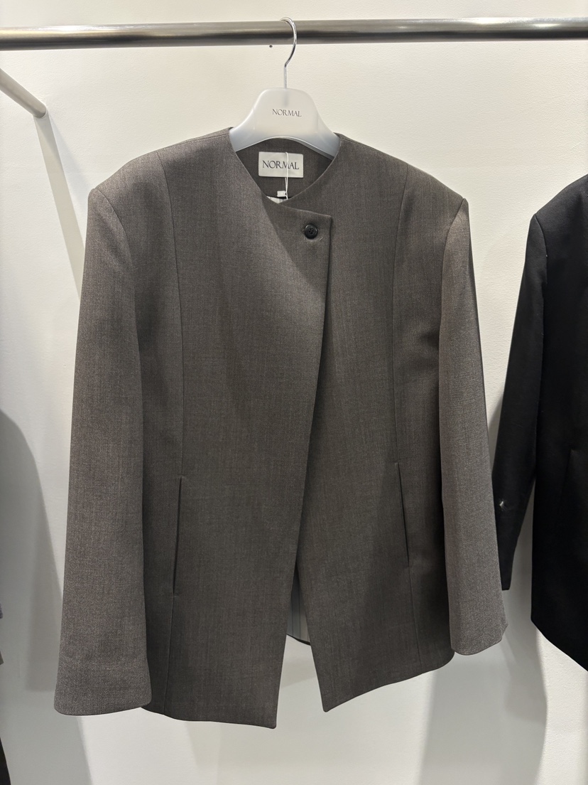 NORMAL東大門實拍女裝新品真品時尚人氣推薦休閑西裝西服NORMAL西裝/西服圖色1