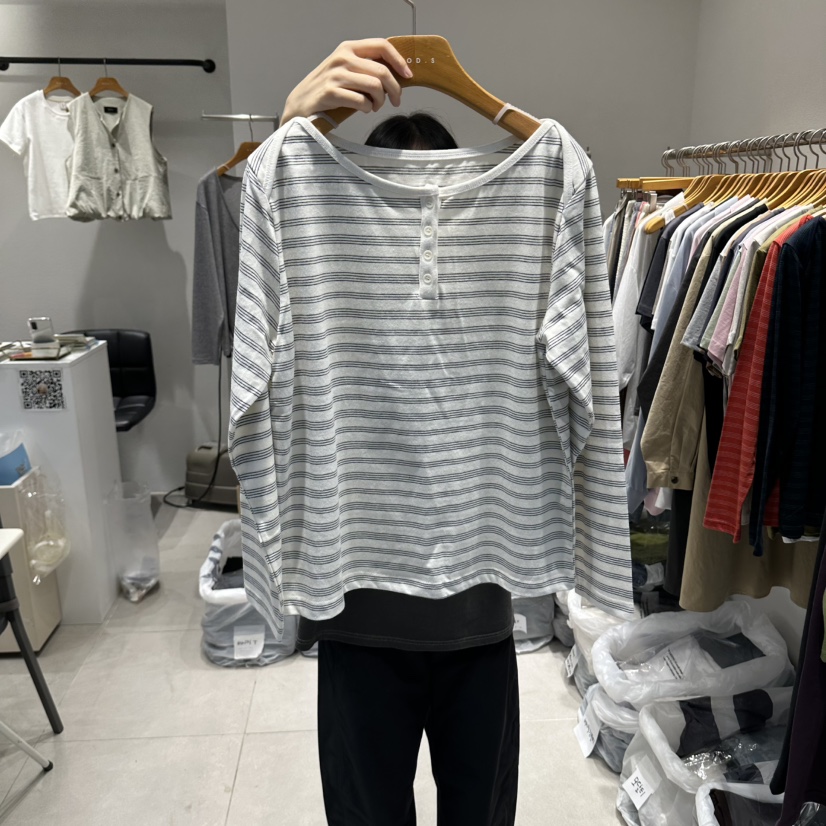 MODS-Q東大門代購女裝新品休閑時尚人氣長袖T恤條紋紐扣MODS-Q長袖T恤圖色1
