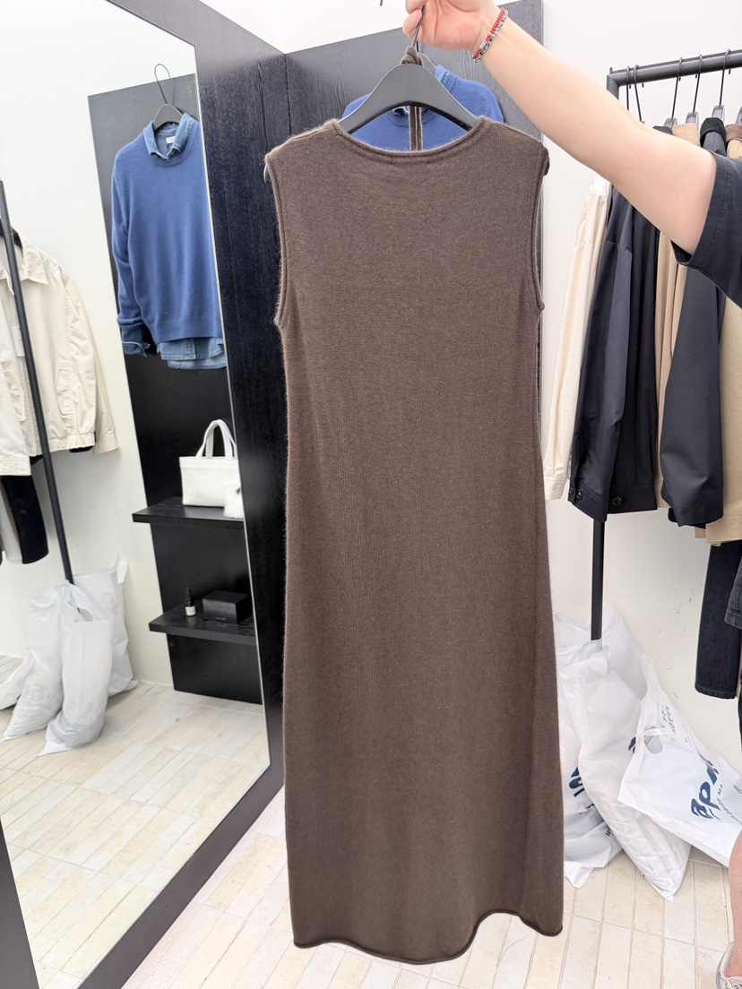 MOANI東大門實拍女裝新品推薦休閑真品時尚連衣裙含繩浣熊MOANI連衣裙