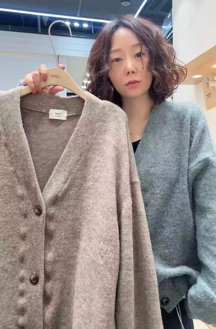 NEAR韓國代購女裝新款休閑時尚推薦人氣熱賣真品針織衫開衫NEAR針織衫