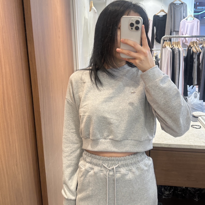 ON THE MODE東大門實拍女裝新品時尚人氣休閑推薦熱賣衛衣ON THE MODE衛衣