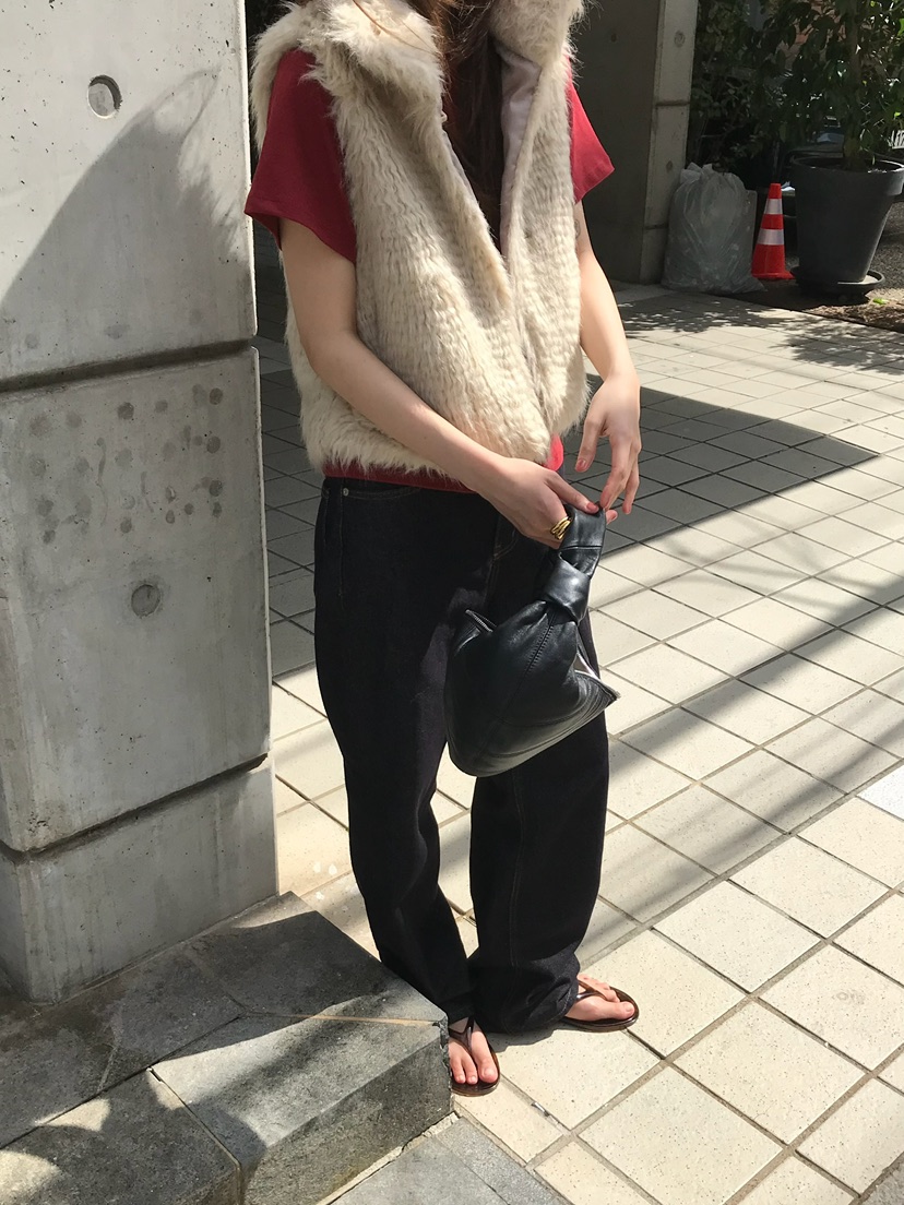 ESCHER東大門代購女裝新款熱賣時尚人氣推薦休閑真品馬甲ESCHER馬甲
