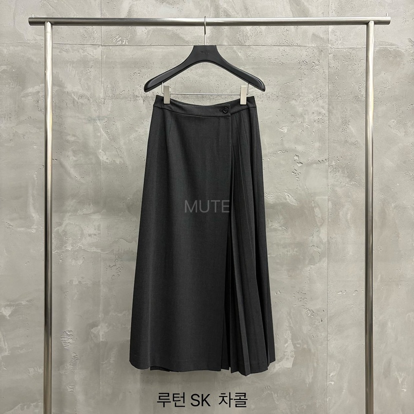 MUTE-P東大門實拍女士新款休閑人氣真品熱賣推薦時尚長裙MUTE長裙圖色1墨色