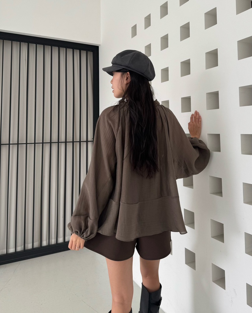 MARIGOLD韓國代購女士新品時尚真品休閑熱賣襯衫蕾絲衫褶邊MARIGOLD襯衫/蕾絲衫