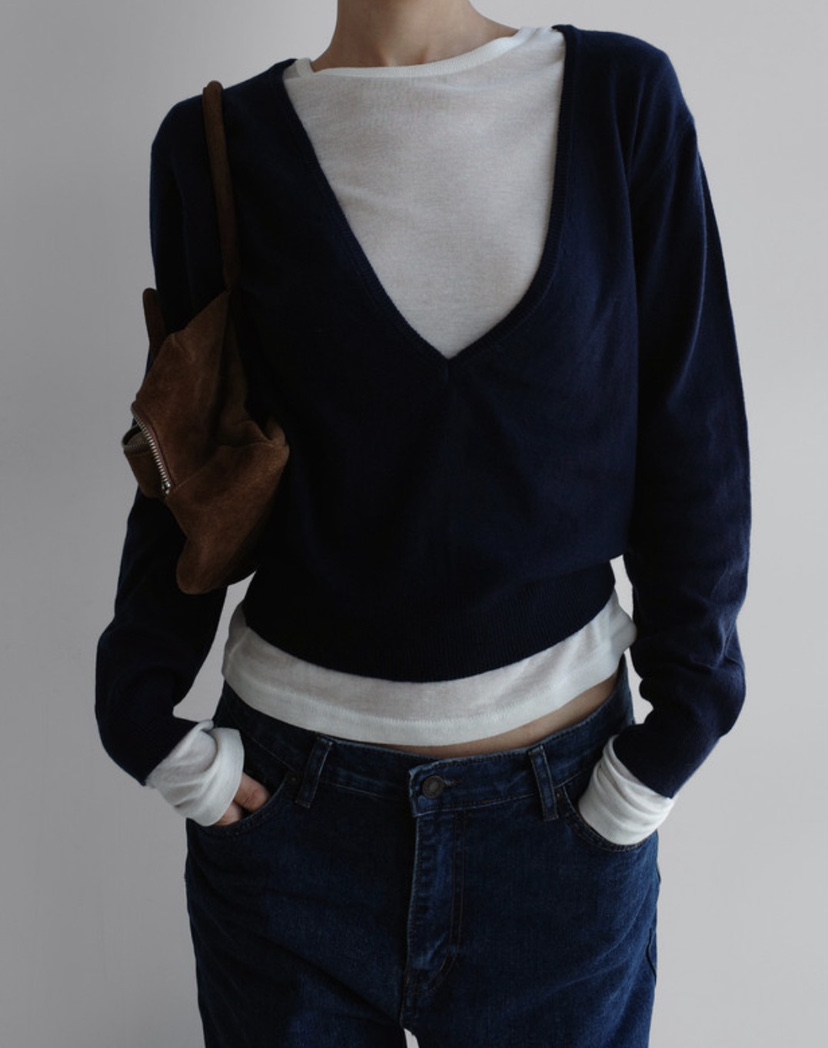 ARTE STUDIO/ATTENTION EDITORIAL韓國直郵女裝新品休閑針織衫深V領ARTE STUDIO/ATTENTION EDITORIAL針織衫