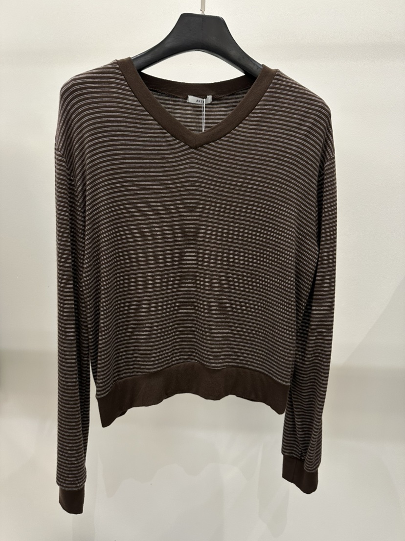 ARTE STUDIO/ATTENTION EDITORIAL東大門代購女士新品熱賣長袖T恤ARTE STUDIO/ATTENTION EDITORIAL長袖T恤圖色2