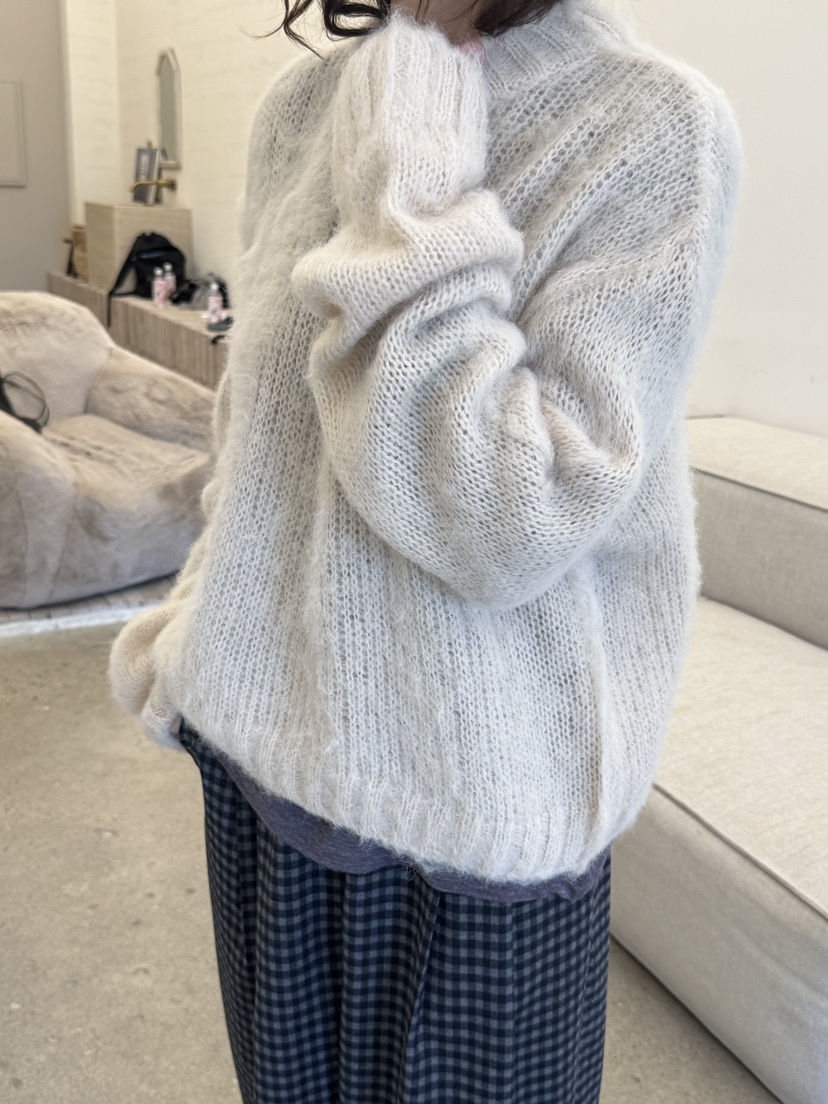 ARTE STUDIO/ATTENTION EDITORIAL東大門實拍女裝新款時尚針織衫柔軟ARTE STUDIO/ATTENTION EDITORIAL針織衫