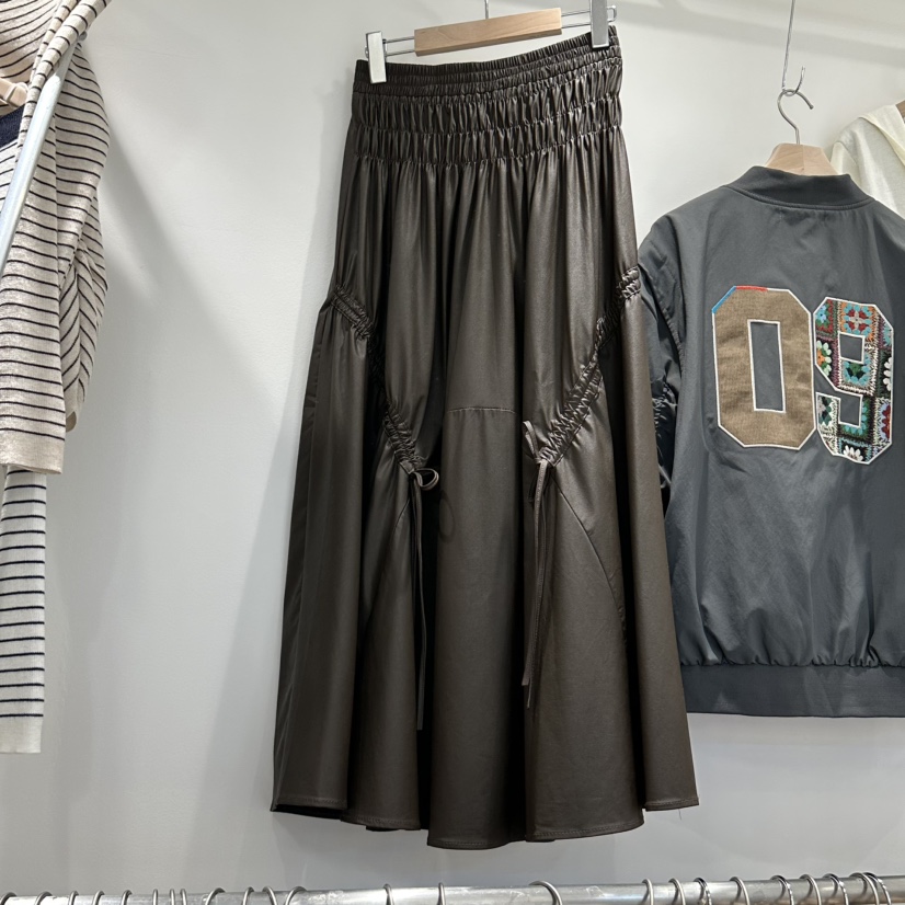 BLOOM-Q韓國代購女裝新品真品人氣推薦熱賣休閑長裙皮裙J&C/J.BLANC長裙圖色1棕色