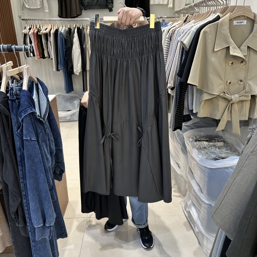 BLOOM-Q韓國代購女裝新品真品人氣推薦熱賣休閑長裙皮裙J&C/J.BLANC長裙圖色2墨色