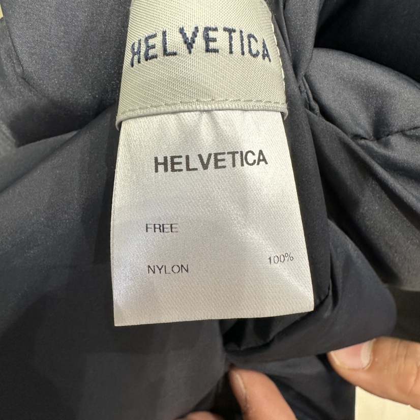 HELVETICA PLUS韓國代購女裝新款真品馬甲不含圍巾加厚雙面HELVETICA馬甲