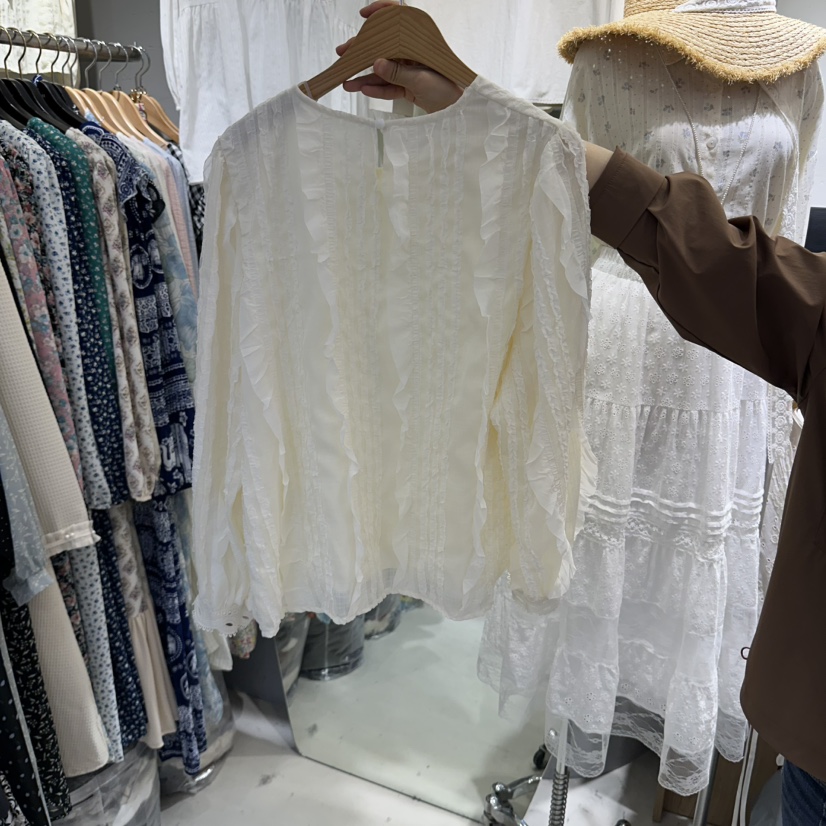 BIKINI東大門直郵女裝新款時尚休閑襯衫蕾絲衫不含飾品褶邊BIKINI襯衫/蕾絲衫