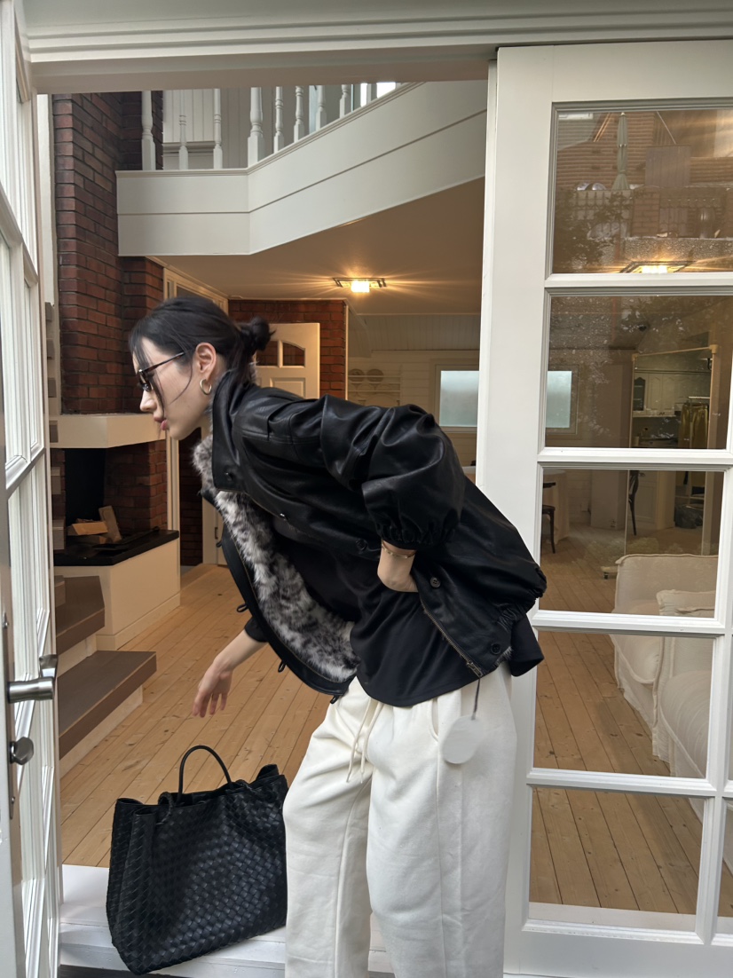 ME MO東大門實拍女裝新款時尚推薦真品休閑人氣皮衣豹紋ME MO皮衣