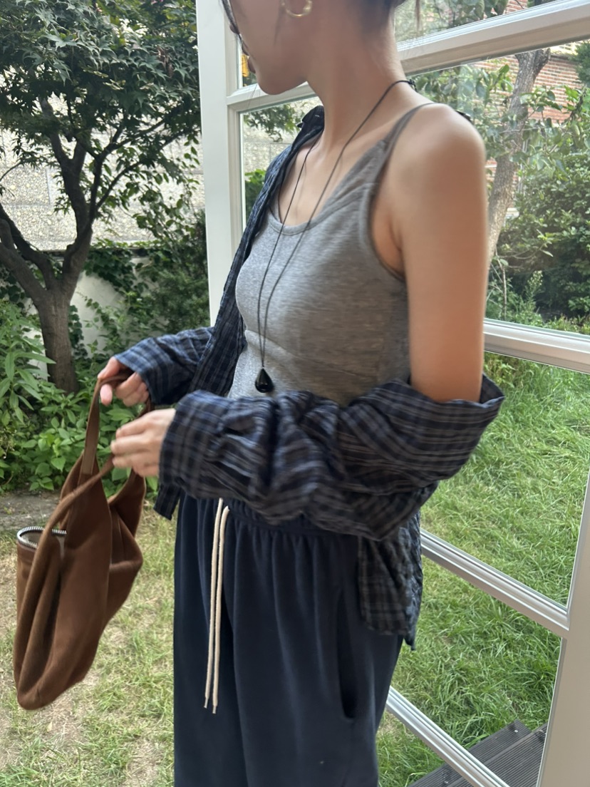 ME MO東大門實拍女士新款時尚真品吊帶背心不含撞色無袖ME MO吊帶/背心